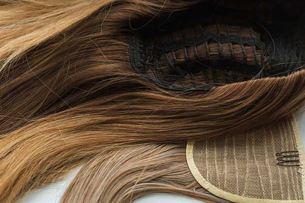 Protheses capillaires